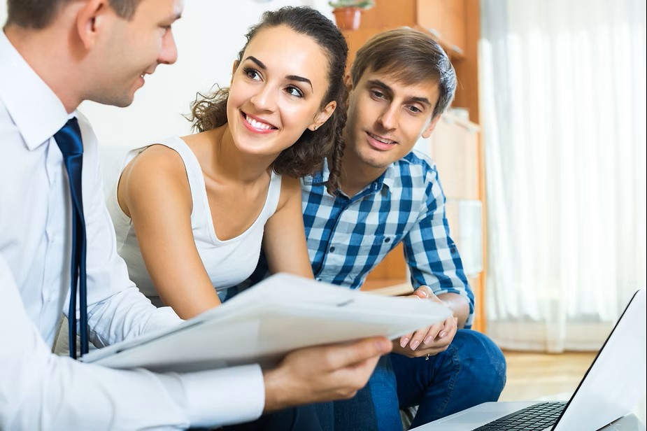 Cloud Accounting vs Traditional Accounting Software — Pros & Cons